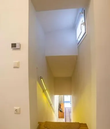Fine House *