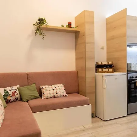 Apartment Fine House