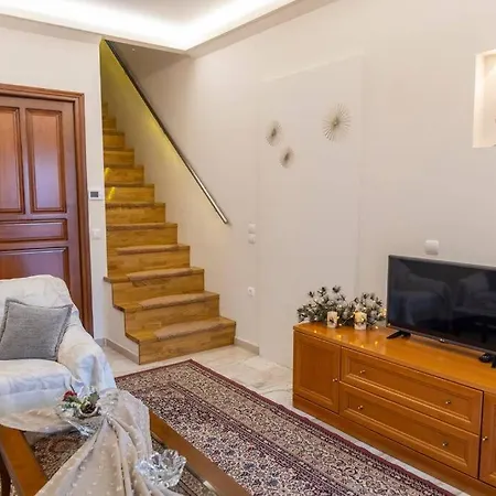דירה Fine House *