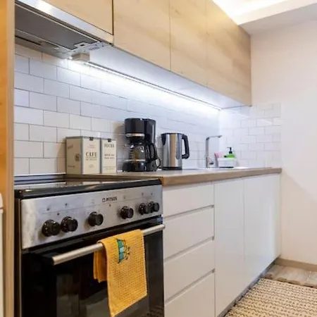 Fine House * Tríkala