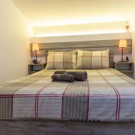Fine House דירה טריקלה