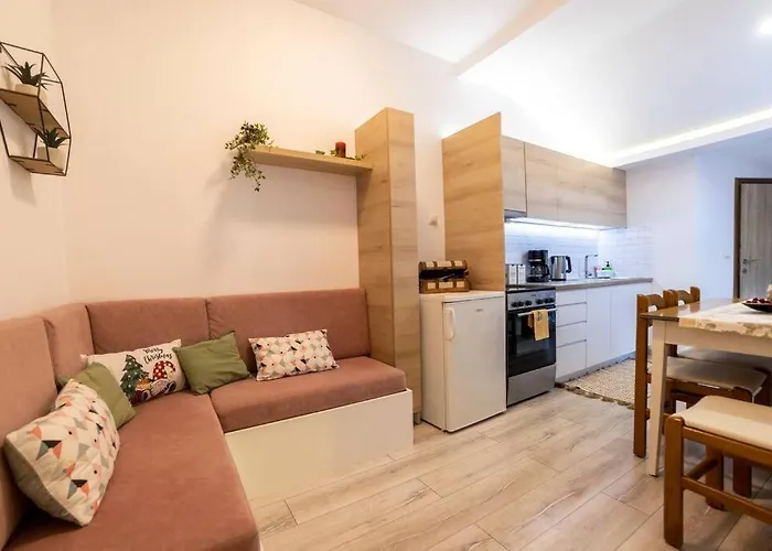 Lägenhet Fine House Tríkala